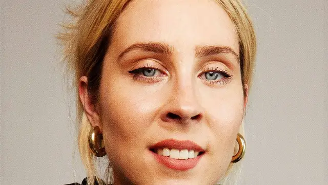 Stevie Martin — performer image
