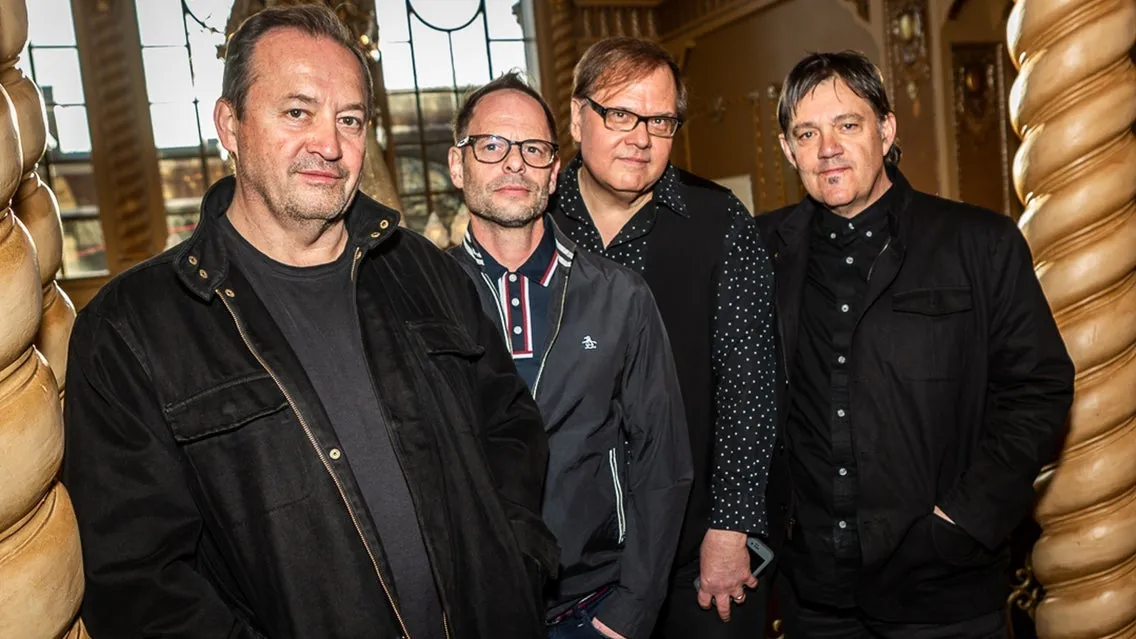 Smithereens — performer image